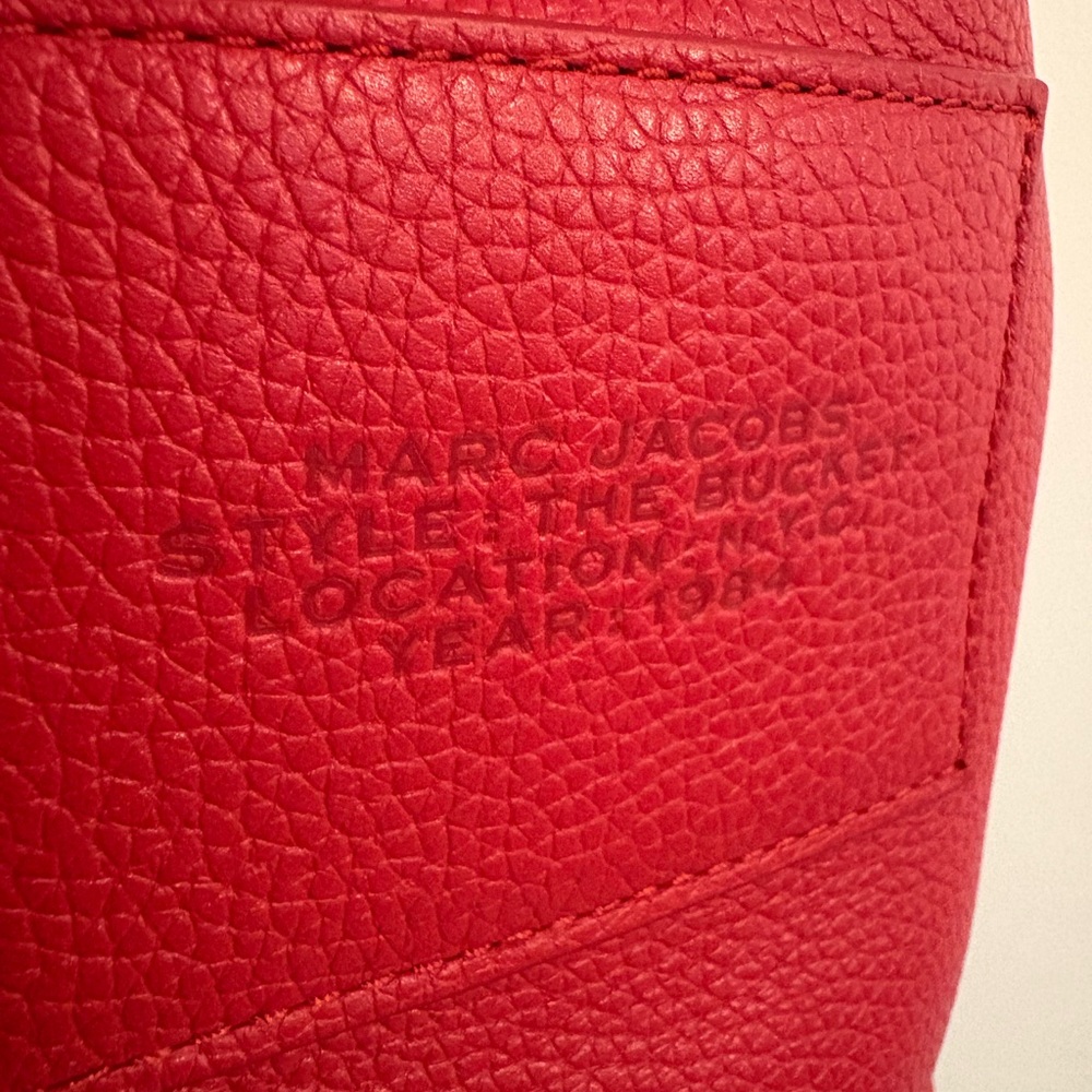 New Marc Jacobs The Bucket Bag - Picture 5 of 12